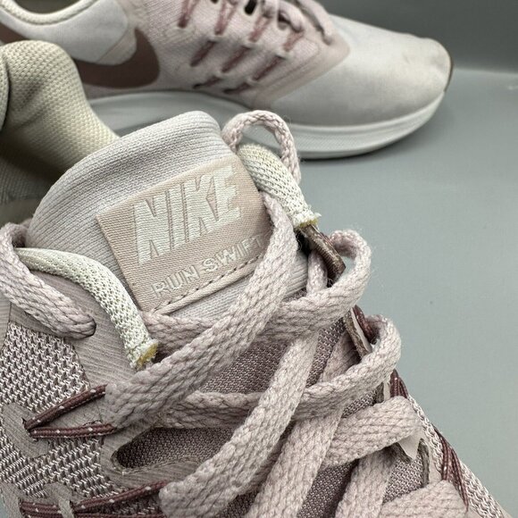 Nike Run Swift Running Shoe Mesh Particle Rose Women 8 - Picture 7 of 8